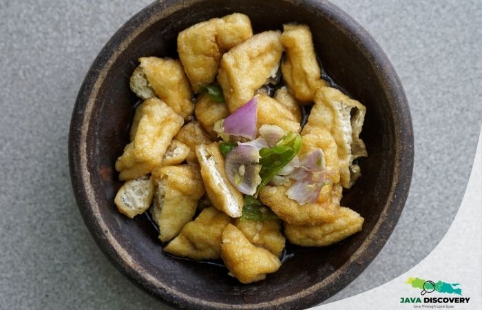 From Tahu Gejrot to Cireng: West Java’s Snack Craze