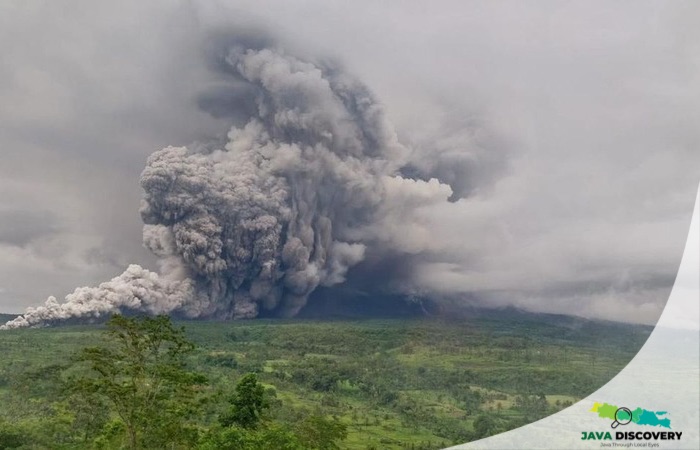 Semeru’s 2025 Eruption Sends Panic Across East Java