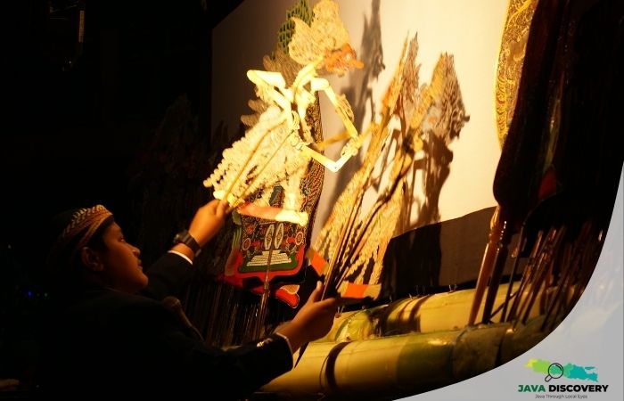 The Revival of Wayang Kulit in the Digital Age