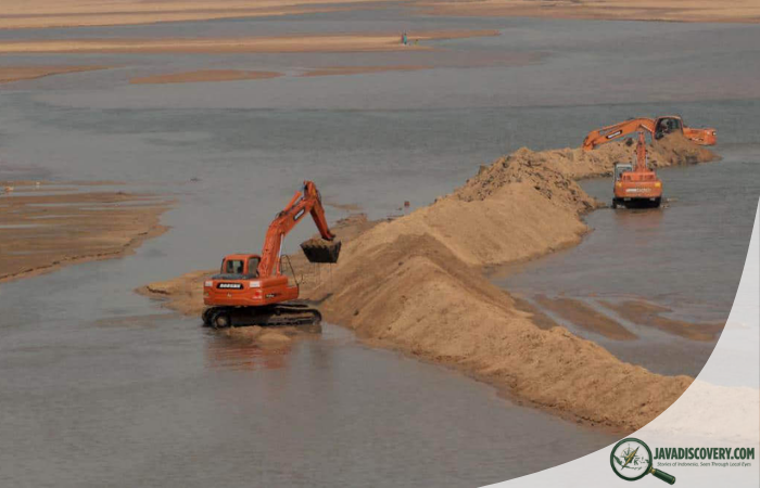 Sand Mining and the Future of Rural Java