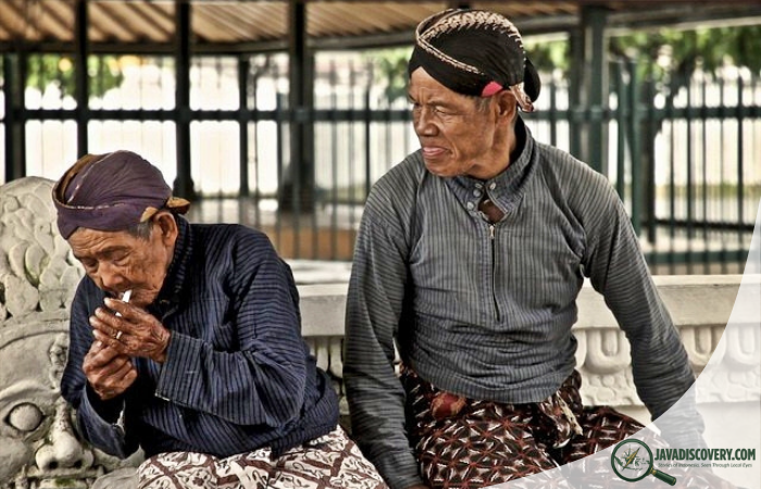 The Meaning of Nrimo Acceptance or Strength in Javanese Life