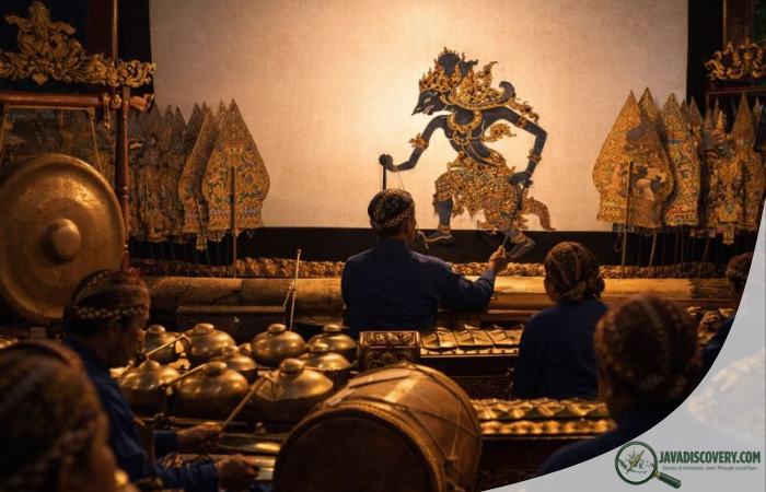 Indirect Advice and Symbolic Speech in Javanese Life