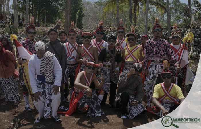 The Art of Indirect Refusal in Javanese Culture