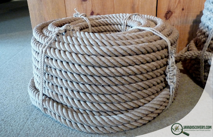 The Craft of Rope and Binding Materials The Invisible Strength of Javanese Architecture