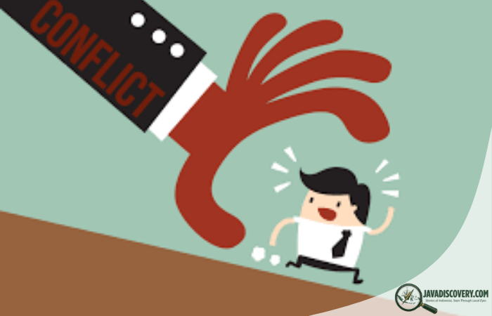 Why Javanese People Tend to Avoid Direct Confrontation