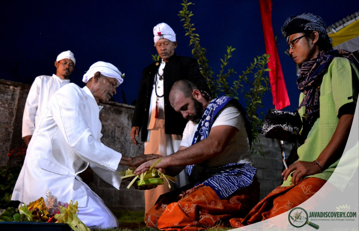 Exploring The Sufi Syncretic Roots of Javanese Spirituality