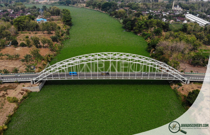 Life Along the Bengawan Solo River Today